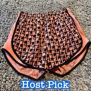 ✅4X Host Pick✅ Nike Dri-Fit Shorts, Medium